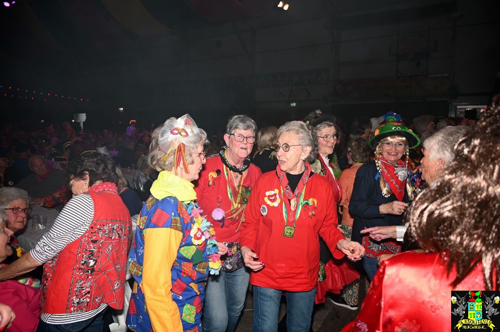 ../Images/Senioren carnaval 2024 405.jpg
